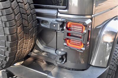 2017 Jeep Wrangler Unlimited Sahara   - Photo 24 - Hillsboro, OR 97124