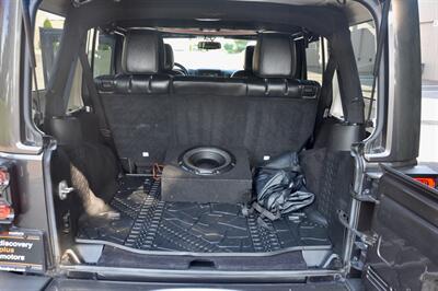 2017 Jeep Wrangler Unlimited Sahara   - Photo 23 - Hillsboro, OR 97124