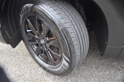 2024 Mazda CX-50 2.5 S Premium - Photo 11 - Hillsboro, OR 97124