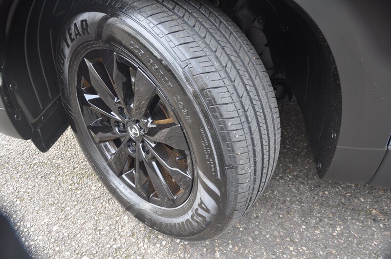 2024 Mazda CX-50 2.5 S Premium - Photo 11 - Hillsboro, OR 97124