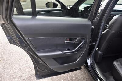 2024 Mazda CX-50 2.5 S Preferred   - Photo 16 - Hillsboro, OR 97124
