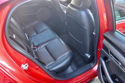 2025 Mazda Mazda3 Hatchback 2.5 S Premium   - Photo 19 - Hillsboro, OR 97124