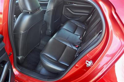 2025 Mazda Mazda3 Hatchback 2.5 S Premium   - Photo 16 - Hillsboro, OR 97124