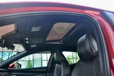 2025 Mazda Mazda3 Hatchback 2.5 S Premium   - Photo 15 - Hillsboro, OR 97124