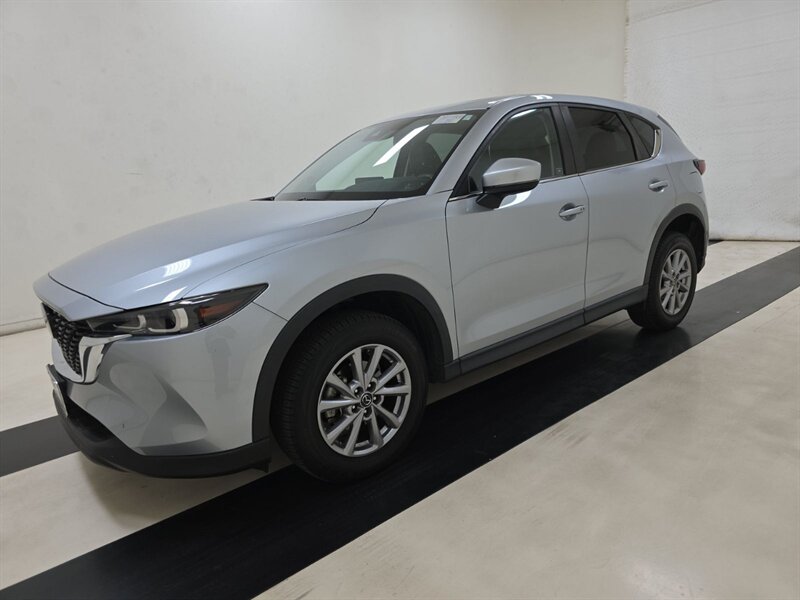 2023 Mazda CX-5 2.5 S Preferred - Photo 1 - Hillsboro, OR 97124