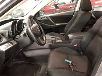 2012 Mazda MAZDA3 i Sport - Photo 4 - Hillsboro, OR 97124