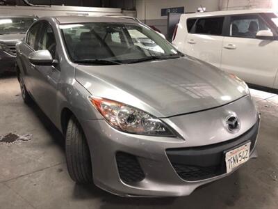 2012 Mazda MAZDA3 i Sport - Photo 1 - Hillsboro, OR 97124