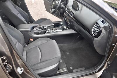 2016 Mazda MAZDA3 i Touring   - Photo 21 - Hillsboro, OR 97124
