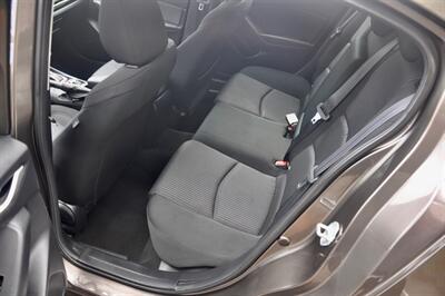 2016 Mazda MAZDA3 i Touring   - Photo 16 - Hillsboro, OR 97124