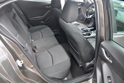 2016 Mazda MAZDA3 i Touring   - Photo 19 - Hillsboro, OR 97124
