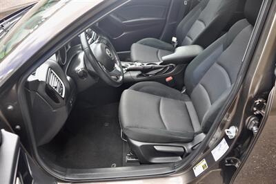 2016 Mazda MAZDA3 i Touring   - Photo 12 - Hillsboro, OR 97124