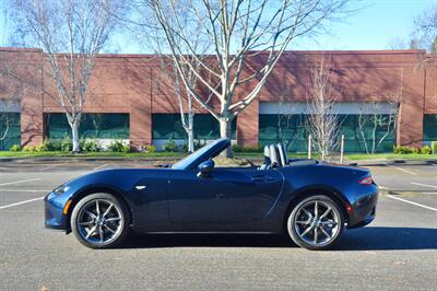 2021 Mazda MX-5 Miata Grand Touring   - Photo 4 - Hillsboro, OR 97124