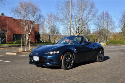 2021 Mazda MX-5 Miata Grand Touring   - Photo 3 - Hillsboro, OR 97124