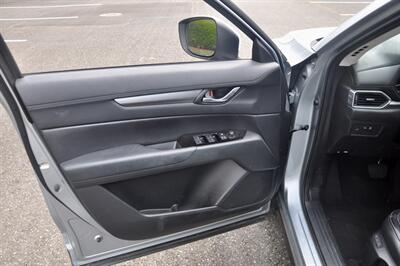 2023 Mazda CX-5 2.5 S Preferred   - Photo 12 - Hillsboro, OR 97124
