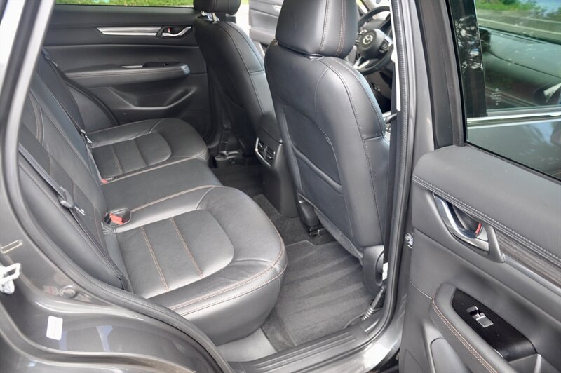 2017 Mazda CX-5 Grand Touring AWD - Photo 18 - Hillsboro, OR 97124