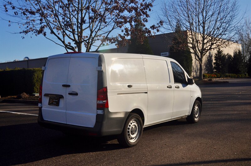2017 Mercedes-Benz Metris Cargo - Photo 8 - Hillsboro, OR 97124