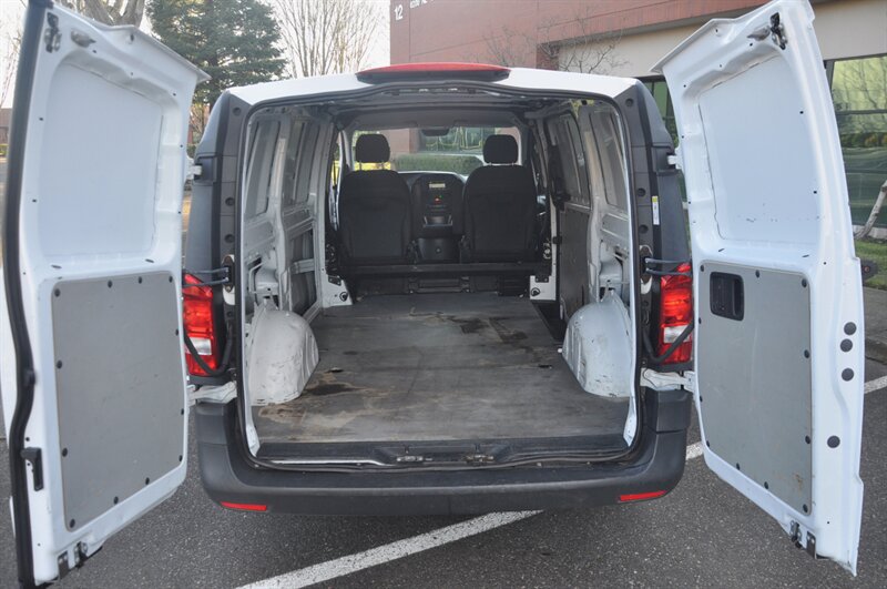 2017 Mercedes-Benz Metris Cargo - Photo 14 - Hillsboro, OR 97124
