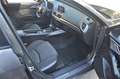 2018 Mazda MAZDA3 Sport - Photo 20 - Hillsboro, OR 97124