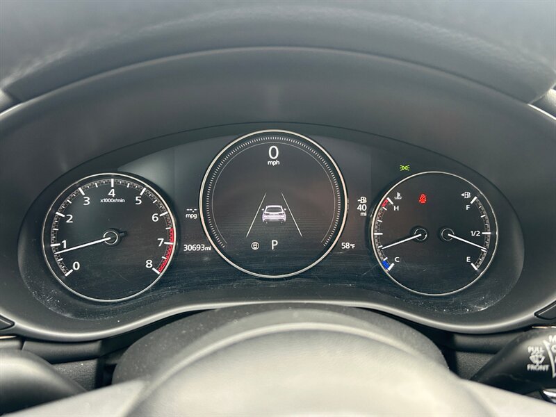 2020 Mazda Mazda3 Hatchback Premium - Photo 10 - Hillsboro, OR 97124