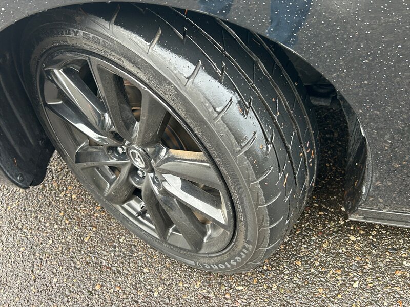 2020 Mazda Mazda3 Hatchback Premium - Photo 8 - Hillsboro, OR 97124