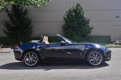 2016 Mazda MX-5 Miata Grand Touring   - Photo 9 - Hillsboro, OR 97124