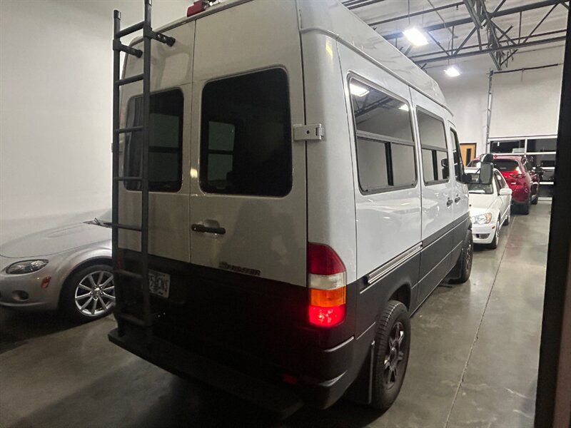 2006 Freightliner Sprinter 2500 118 " High roof - Photo 4 - Hillsboro, OR 97124