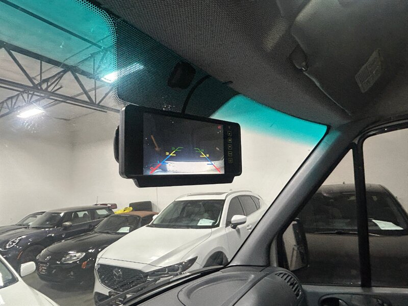 2006 Freightliner Sprinter 2500 118 " High roof - Photo 9 - Hillsboro, OR 97124