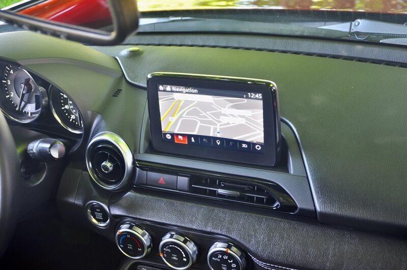 2023 Mazda MX-5 Miata RF Grand Touring - Photo 24 - Hillsboro, OR 97124