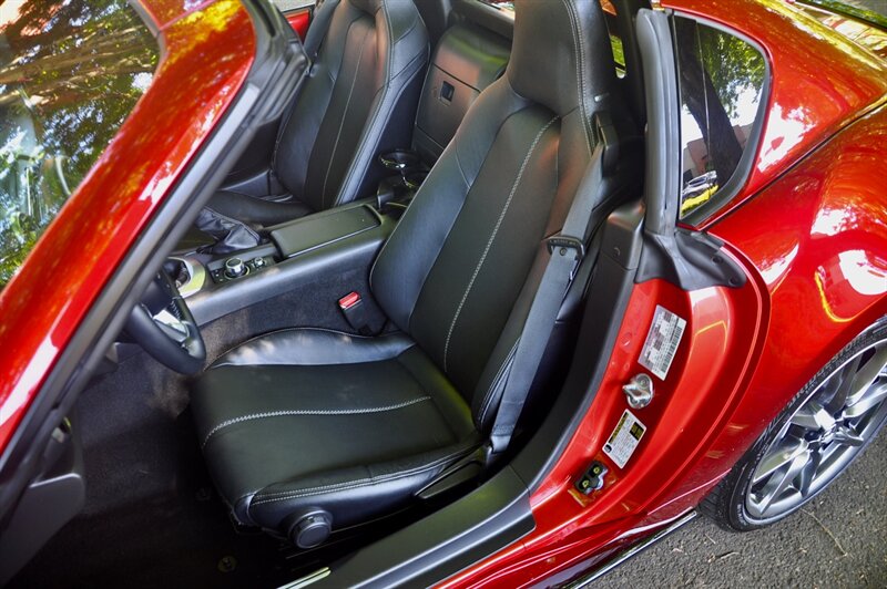 2023 Mazda MX-5 Miata RF Grand Touring - Photo 17 - Hillsboro, OR 97124