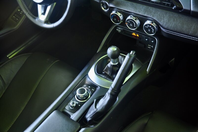 2023 Mazda MX-5 Miata RF Grand Touring - Photo 22 - Hillsboro, OR 97124