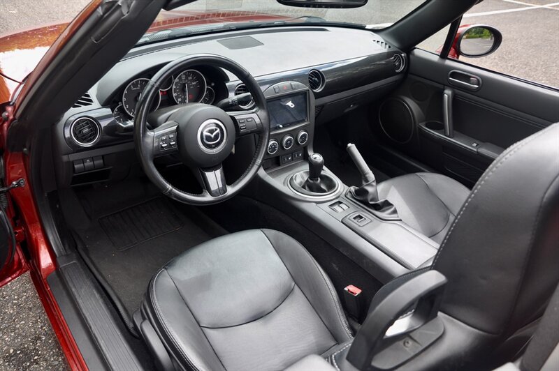 2013 Mazda MX-5 Miata Grand Touring PRHT - Photo 15 - Hillsboro, OR 97124