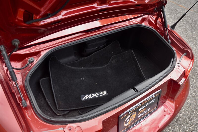 2013 Mazda MX-5 Miata Grand Touring PRHT - Photo 17 - Hillsboro, OR 97124
