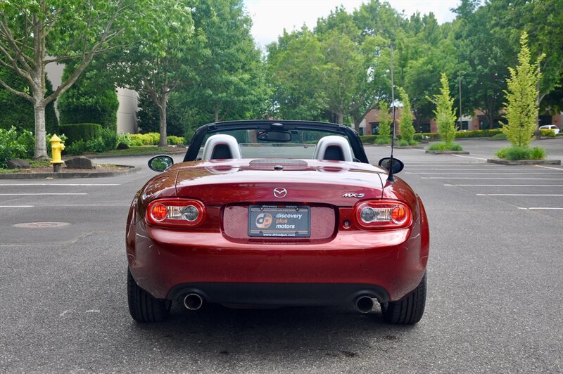2013 Mazda MX-5 Miata Grand Touring PRHT - Photo 8 - Hillsboro, OR 97124