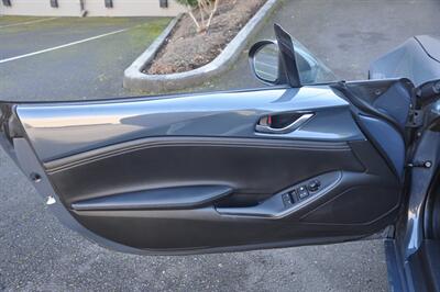 2021 Mazda MX-5 Miata Grand Touring   - Photo 16 - Hillsboro, OR 97124