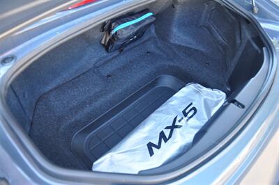 2021 Mazda MX-5 Miata Grand Touring   - Photo 18 - Hillsboro, OR 97124