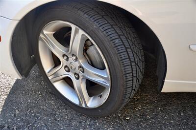 2005 Lexus IS 300   - Photo 11 - Hillsboro, OR 97124