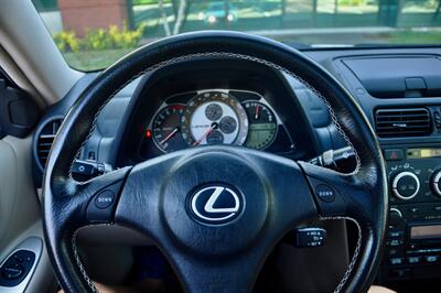 2005 Lexus IS 300   - Photo 31 - Hillsboro, OR 97124