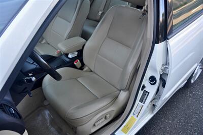2005 Lexus IS 300   - Photo 18 - Hillsboro, OR 97124