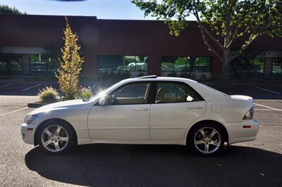2005 Lexus IS 300   - Photo 5 - Hillsboro, OR 97124