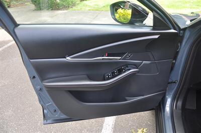 2023 Mazda CX-30 2.5 S Carbon Edition   - Photo 13 - Hillsboro, OR 97124