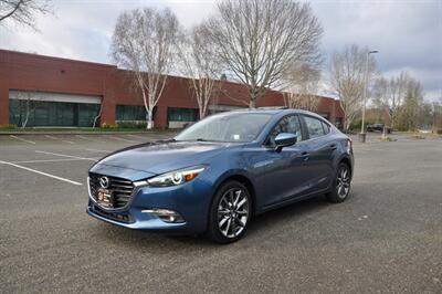 2018 Mazda MAZDA3 Grand Touring   - Photo 4 - Hillsboro, OR 97124