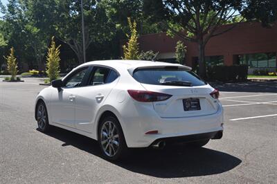 2018 Mazda MAZDA3 Touring   - Photo 6 - Hillsboro, OR 97124