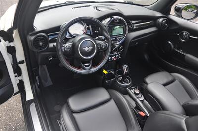 2020 MINI Cooper S Signature   - Photo 16 - Hillsboro, OR 97124