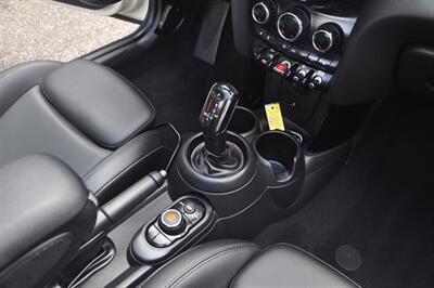 2020 MINI Cooper S Signature   - Photo 21 - Hillsboro, OR 97124