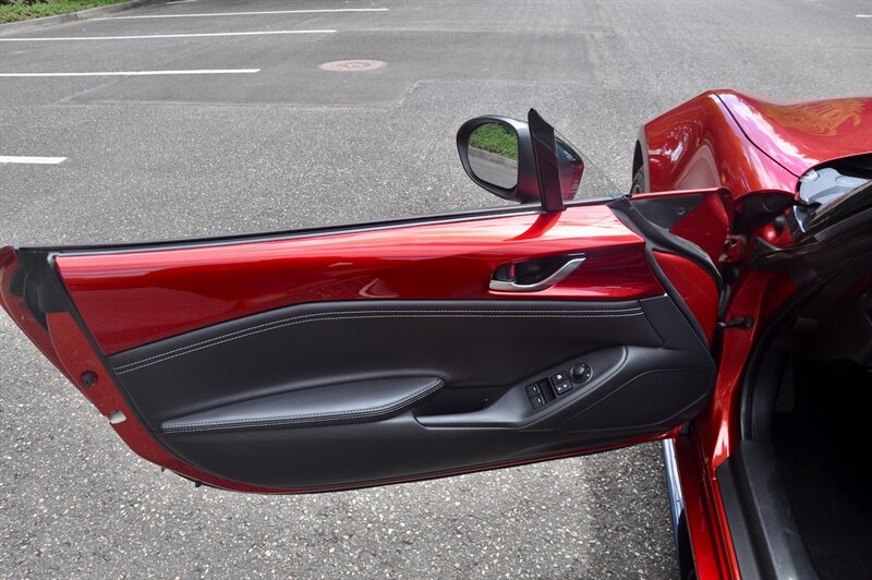 2023 Mazda MX-5 Miata Club BBS/Brembo/Recaro Package - Photo 16 - Hillsboro, OR 97124