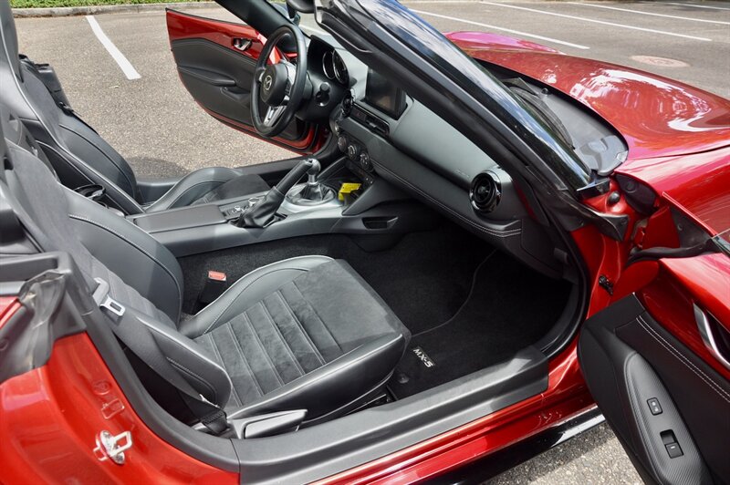 2023 Mazda MX-5 Miata Club BBS/Brembo/Recaro Package - Photo 19 - Hillsboro, OR 97124