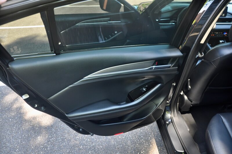 2021 Mazda MAZDA6 Touring - Photo 18 - Hillsboro, OR 97124