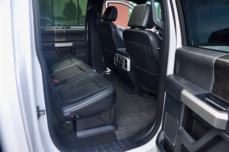 2022 Ford F-350 Super Duty Lariat Ultimate FX4 8' Bed - Photo 30 - Hillsboro, OR 97124