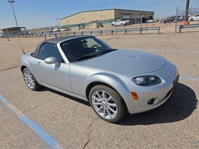 2006 Mazda MX-5 Miata Sport   - Photo 1 - Hillsboro, OR 97124