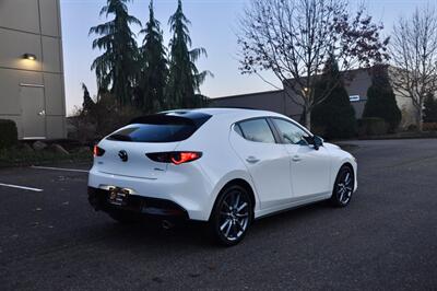 2021 Mazda MAZDA3 Preferred   - Photo 8 - Hillsboro, OR 97124